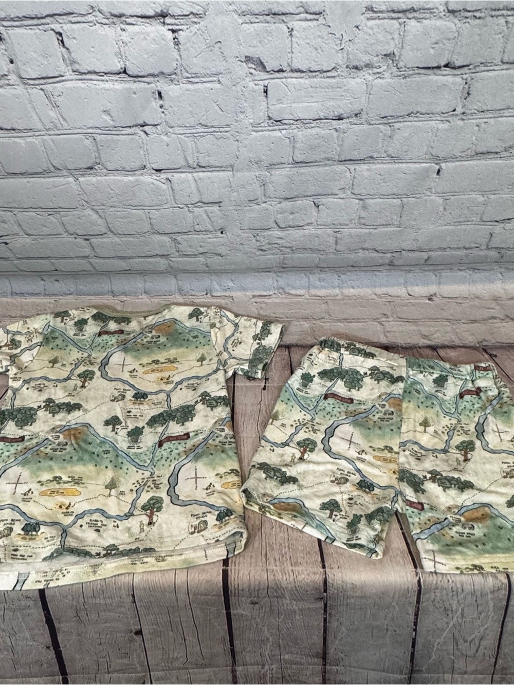 Little Crowns and Capes Winnie the Pooh Daywear Set